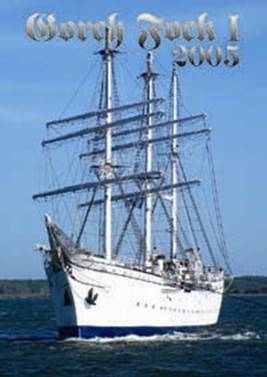 Die noch TOWARISCHTSCH (jetzt GORCH FOCK I) nach dem Ausdocken aus dem Dockschiff CONDOCK V frei schwimmend im Strelasund.
Foto: Eckhard Fraede